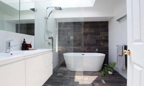 5 Peaceful Palettes for Your Bathroom Renovation